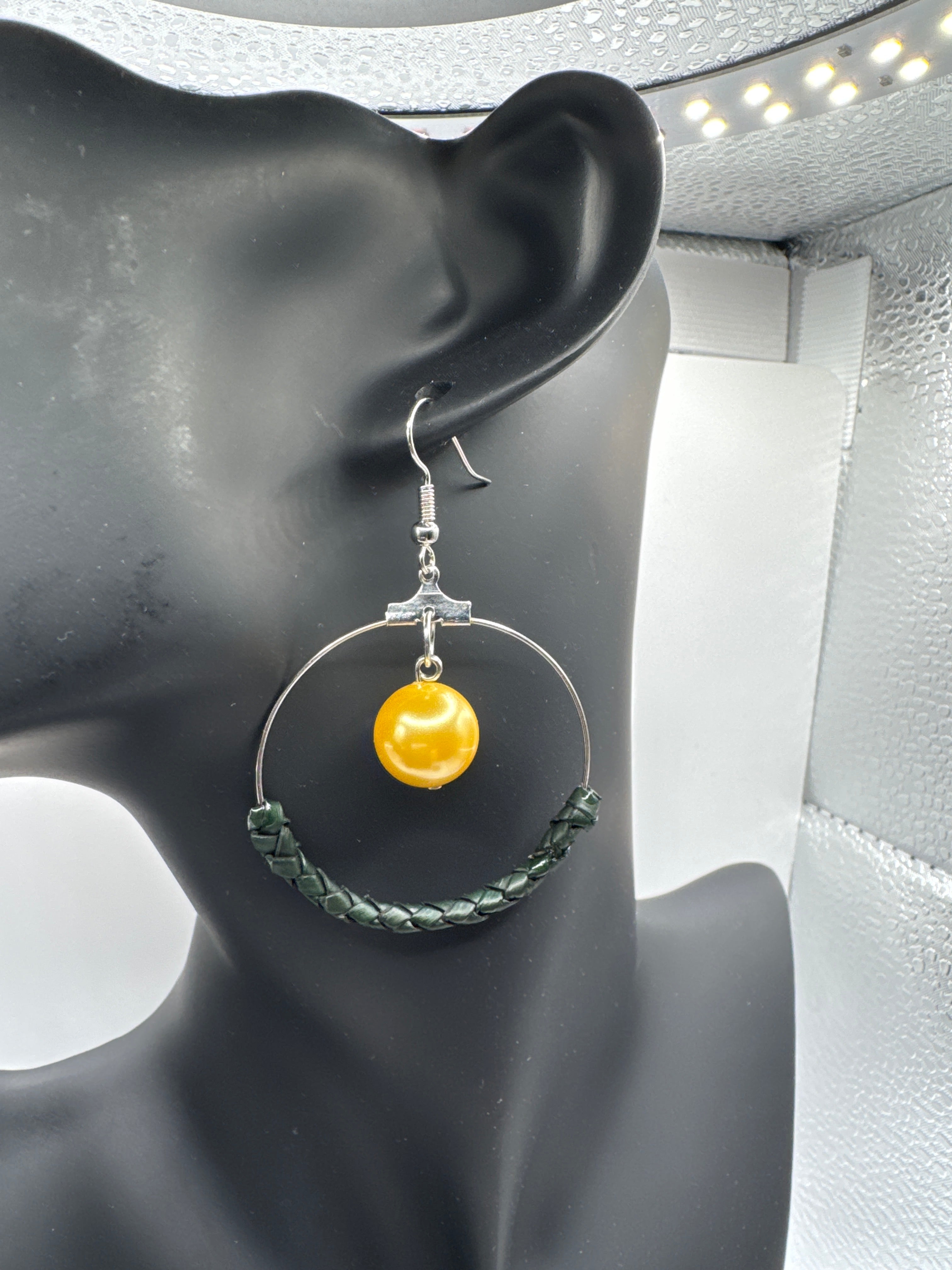 Handmade Lauhala Half Wrap Hoop Earrings with Shell Pearls, Silver Hawaiian Woven Earrings, Pandanus Leaf Jewelry