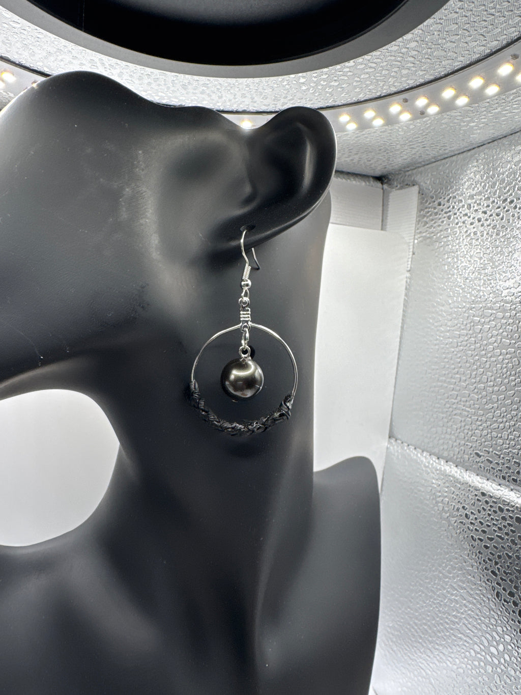 Handmade Lauhala Half Wrap Hoop Earrings with Black or Yellow Shell Pearls, Silver Hawaiian Woven Earrings, Pandanus Leaf Jewelry
