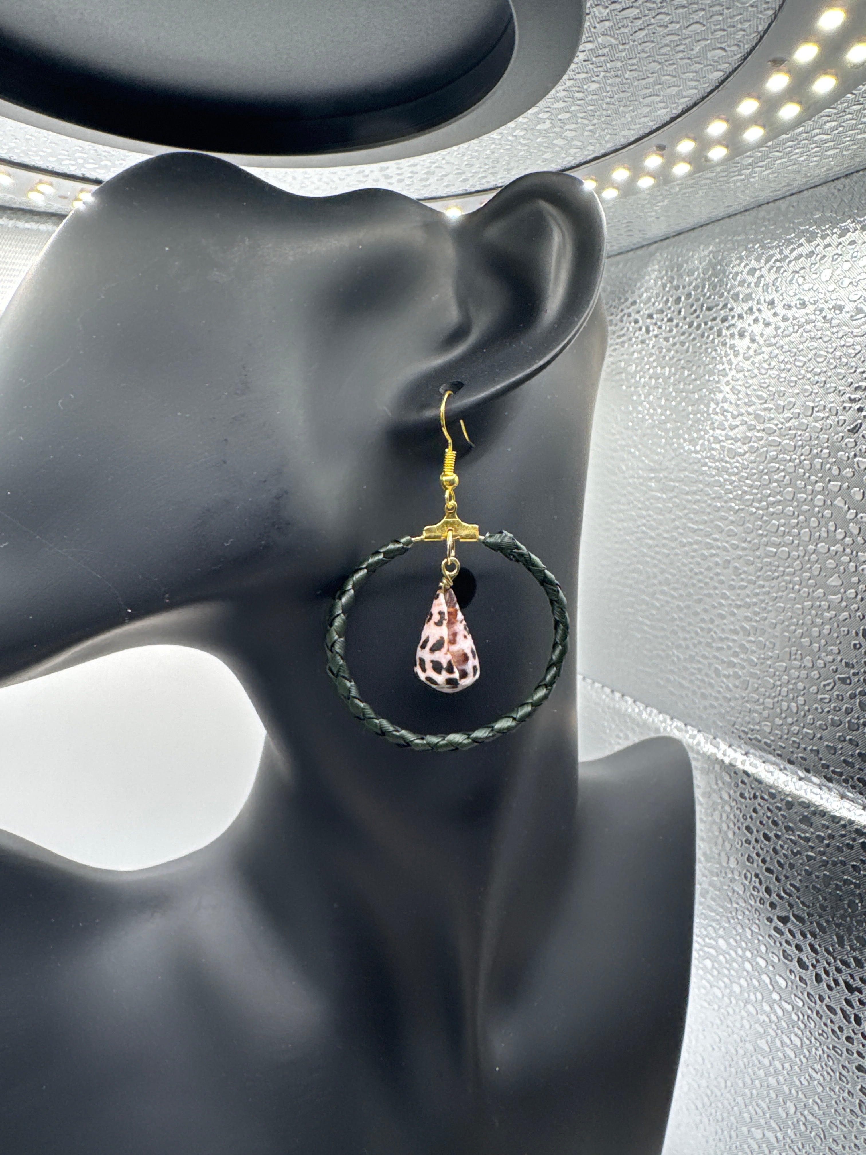 Handmade Lauhala Hoop Earrings with Hebrew Shell Charm, Hawaiian Woven Judaica Earrings, Gold Plated, Bat Mitzvah Gift
