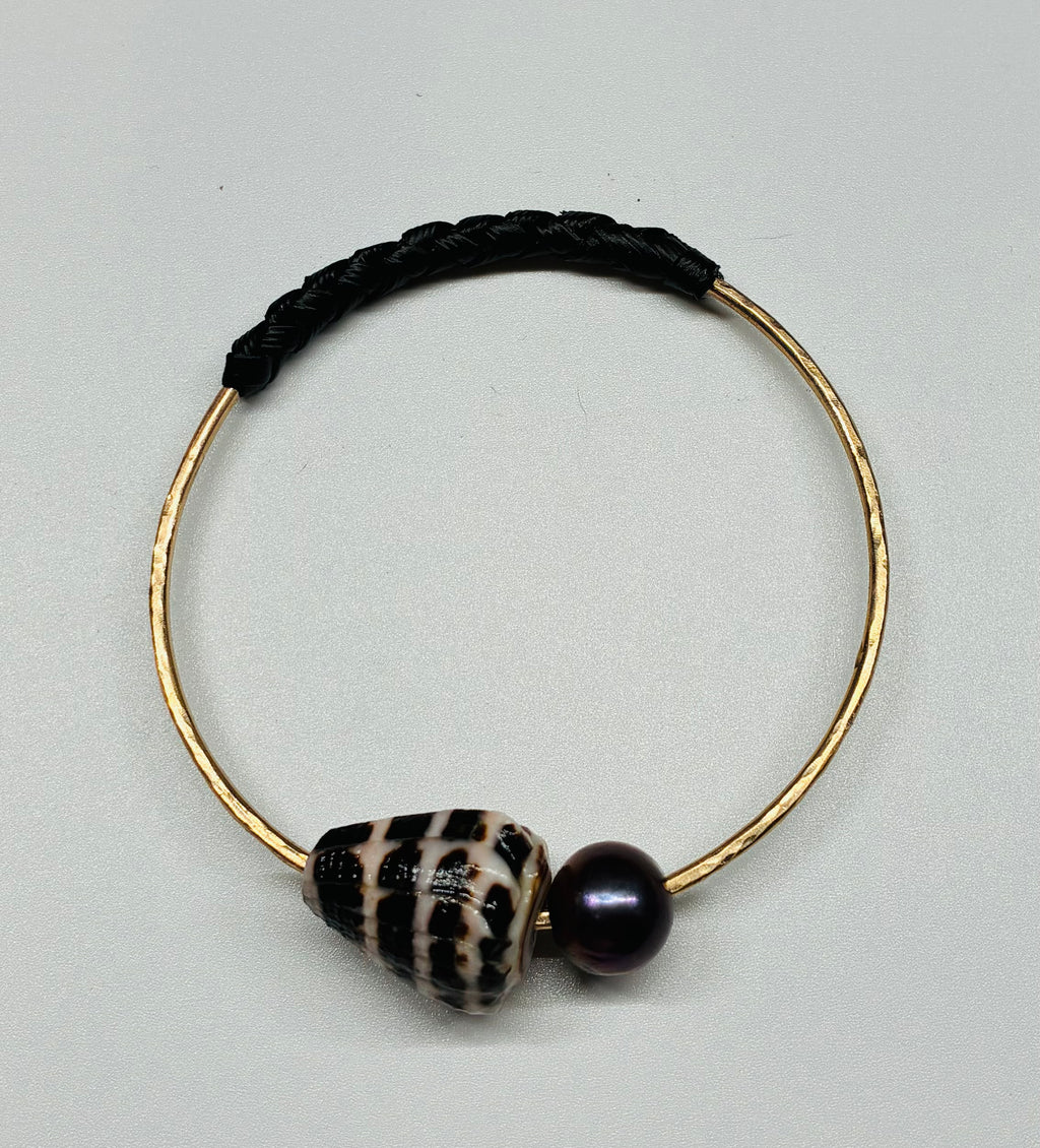 Pele & Kamapua’a Bangle